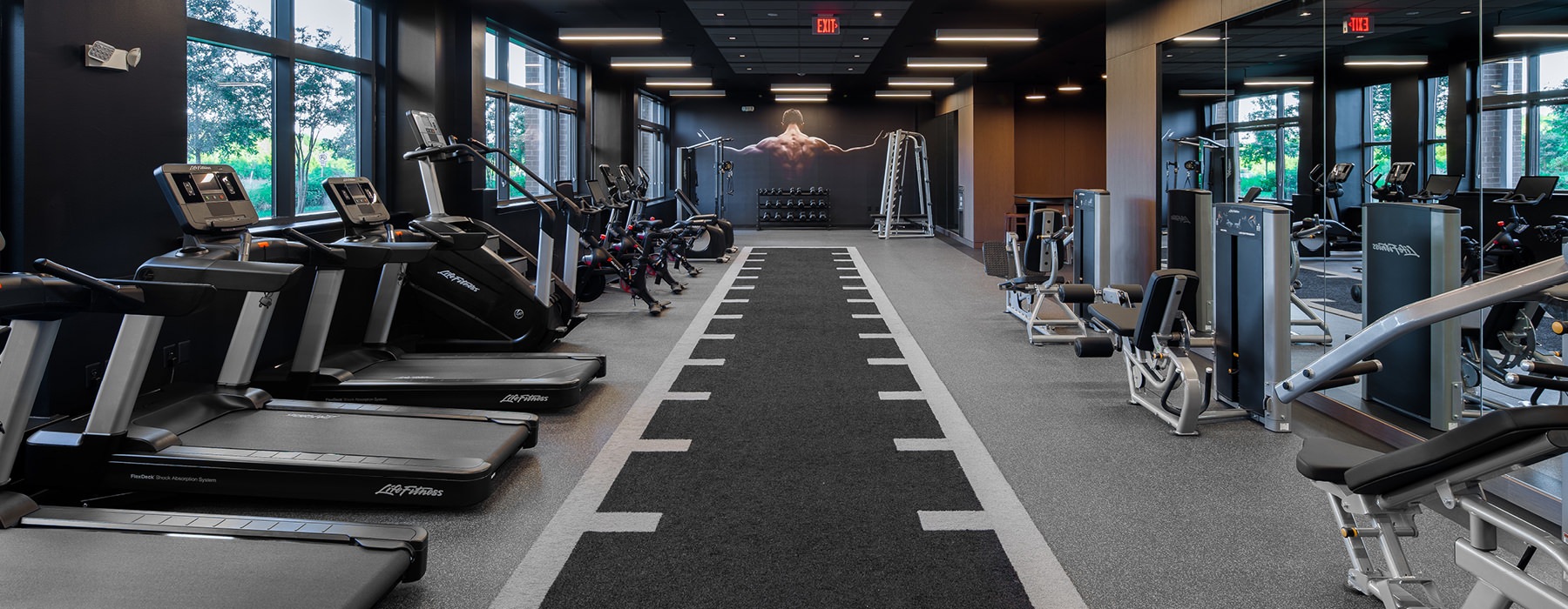Open and well-lit fitness center